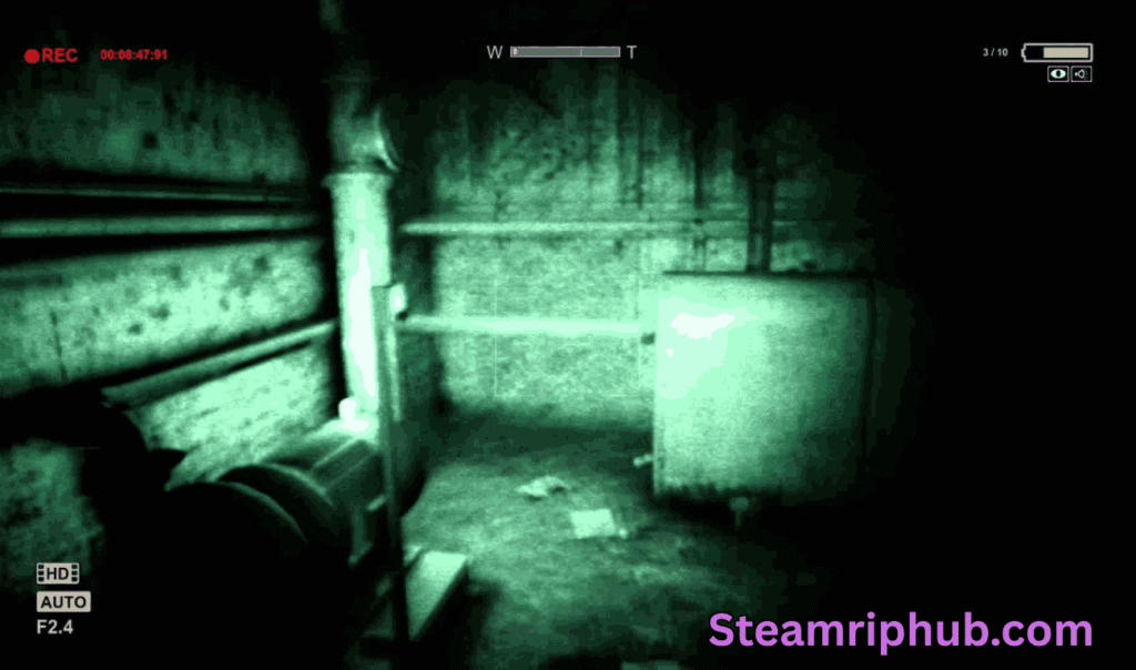 Outlast horror game monster chase